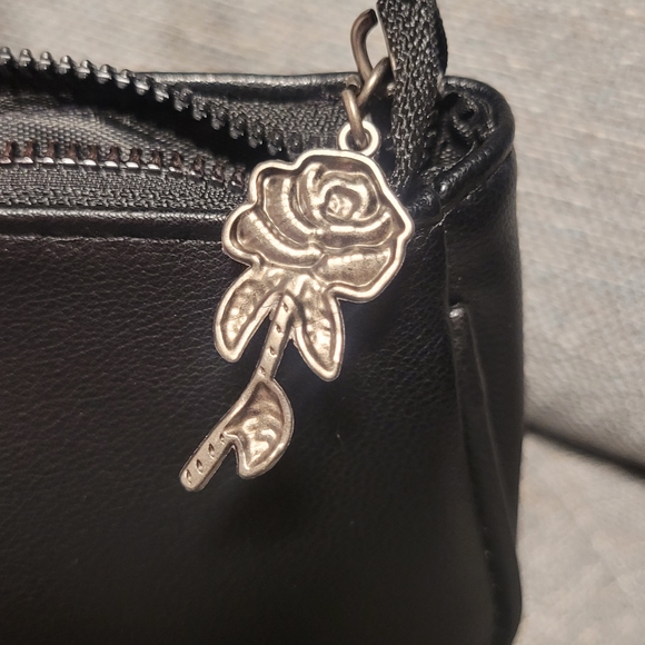 Ed Hardy Black Shoulder Bag with Skull and Floral Design - Picture 10 of 11